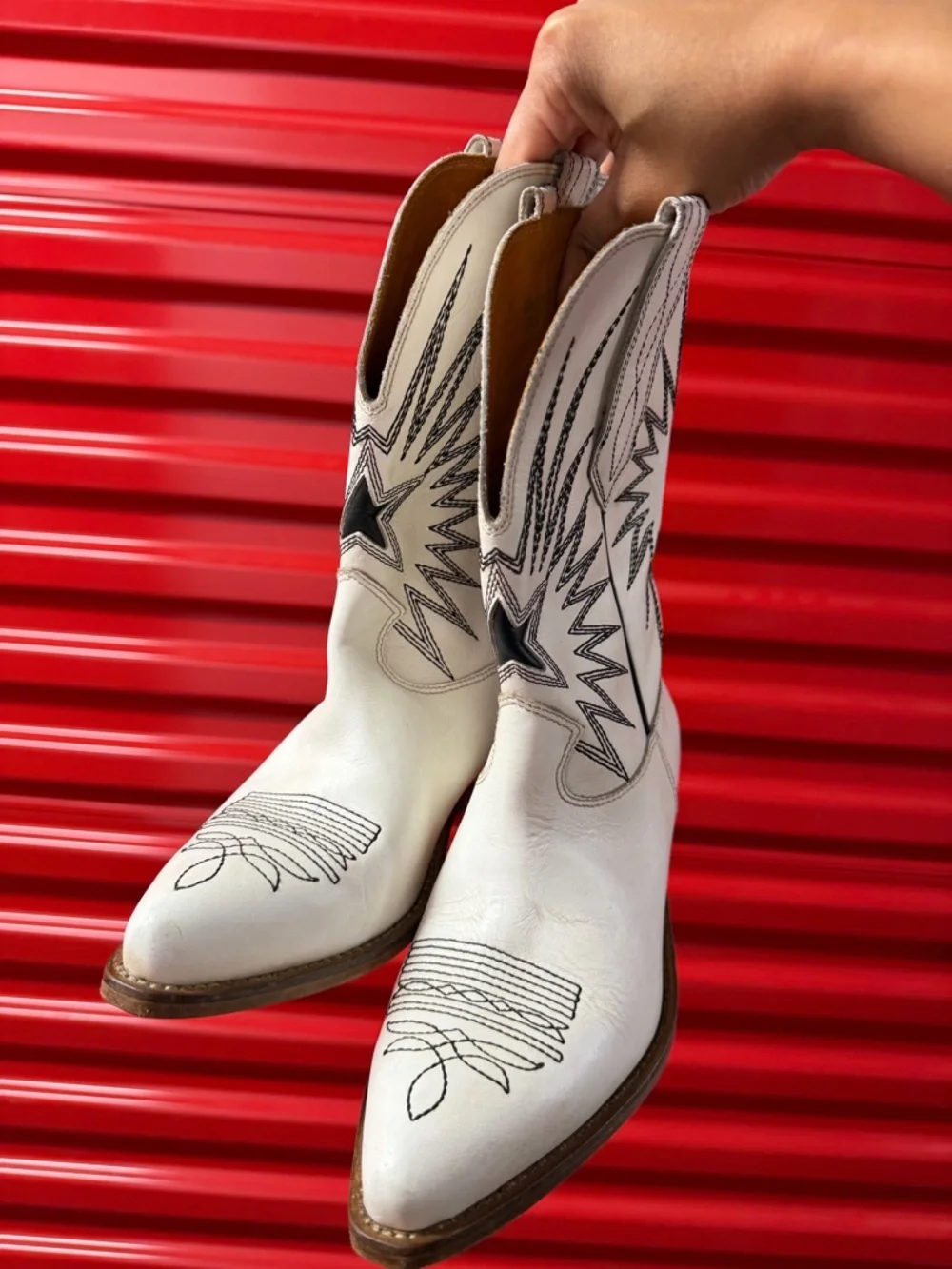 Golden Goose White Western Embroidered Leather Cowboy Boots - Picture 2 of 4